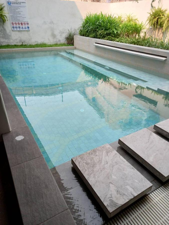 Valentier Cafe And Hotel Chiang Mai Dış mekan fotoğraf