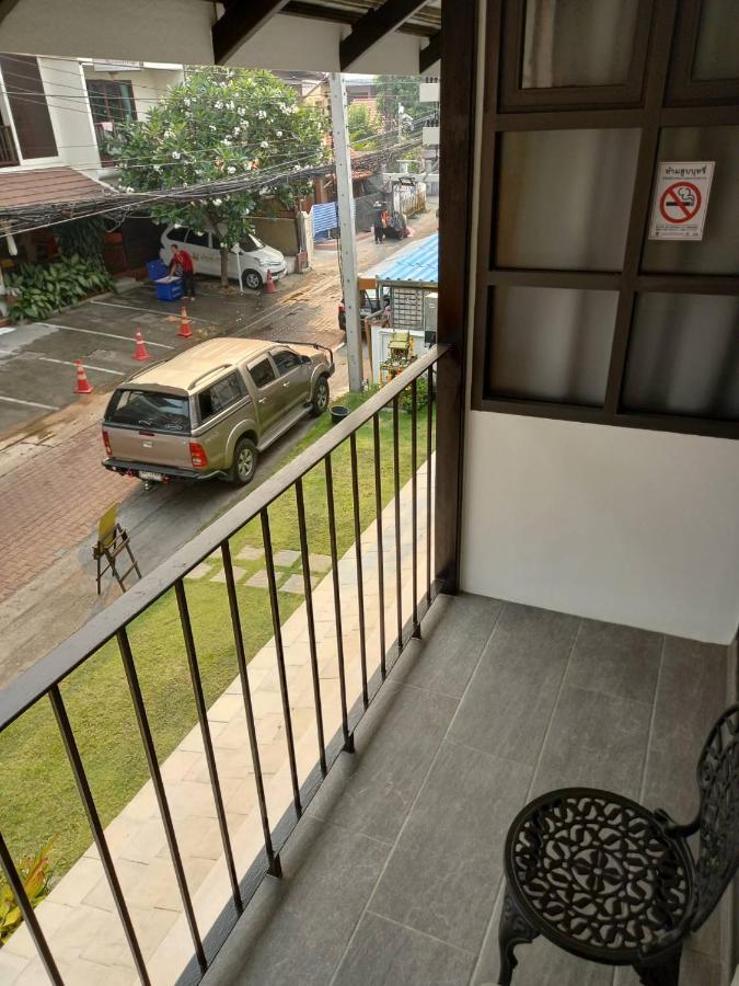 Valentier Cafe And Hotel Chiang Mai Dış mekan fotoğraf