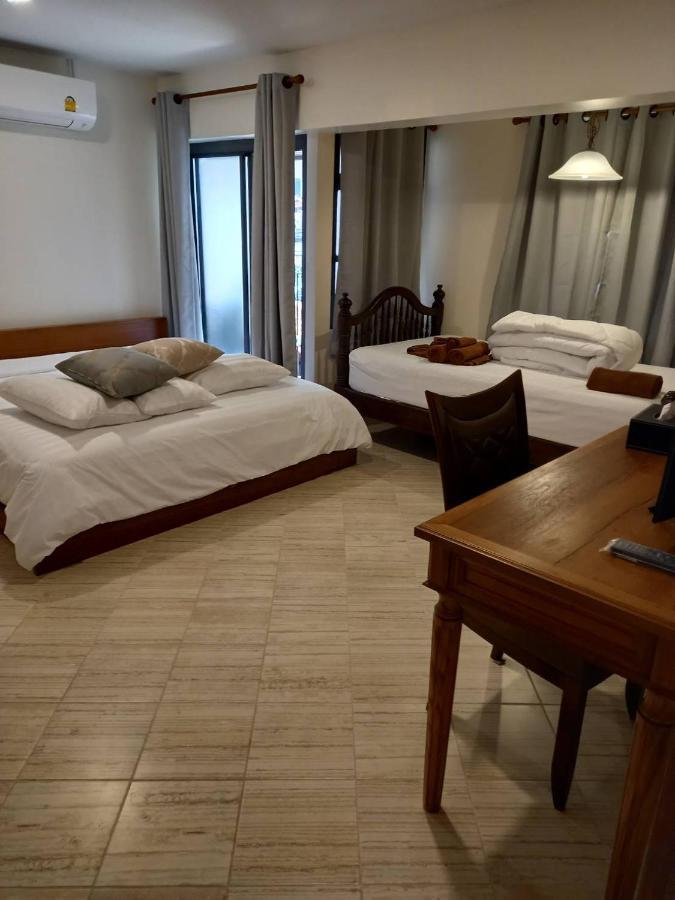 Valentier Cafe And Hotel Chiang Mai Dış mekan fotoğraf