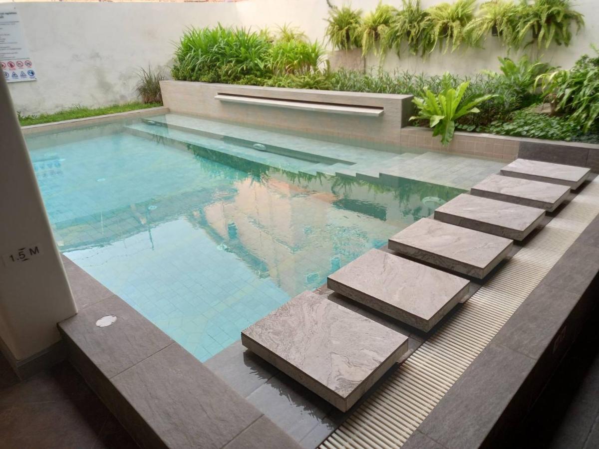 Valentier Cafe And Hotel Chiang Mai Dış mekan fotoğraf