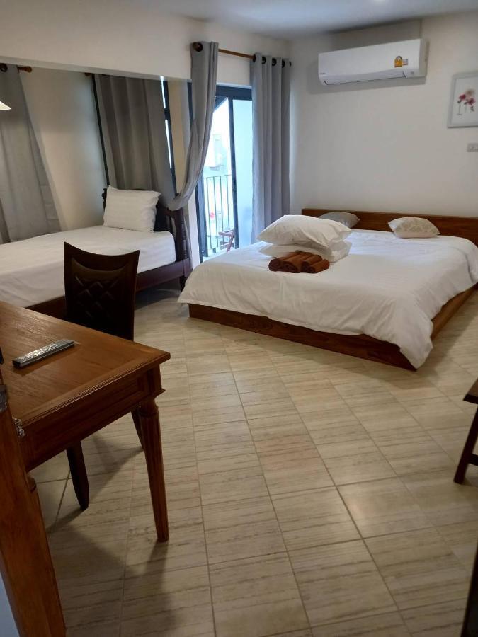 Valentier Cafe And Hotel Chiang Mai Dış mekan fotoğraf