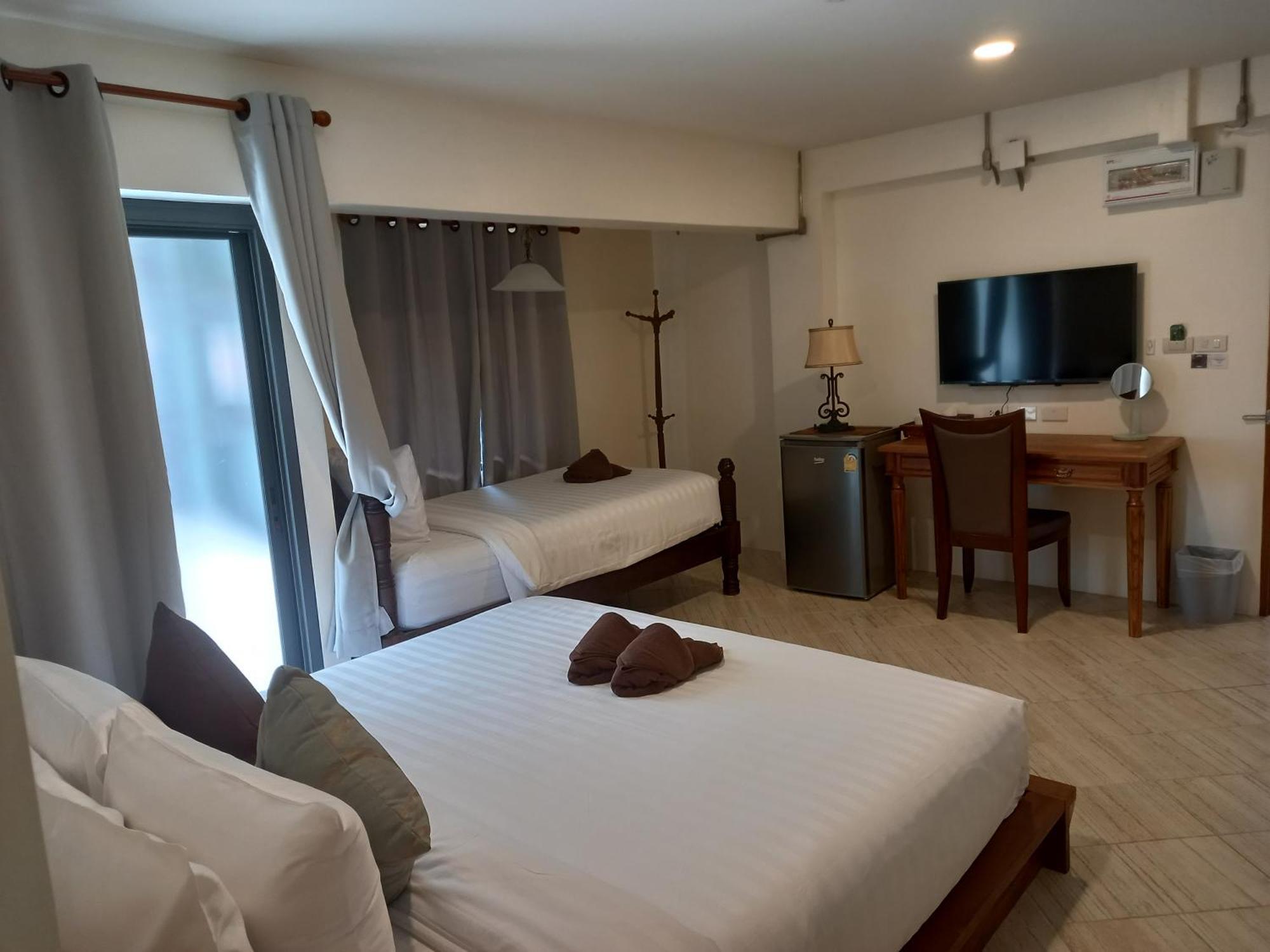 Valentier Cafe And Hotel Chiang Mai Dış mekan fotoğraf